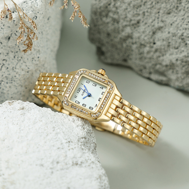 MD-A08668 women's fashion retro square diamond set Arabic dial just with quartz  